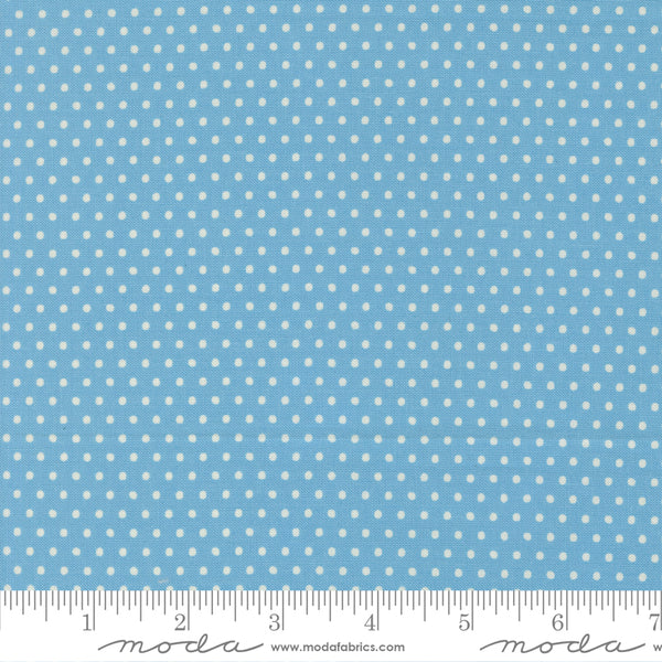 Moda Animal Park Fun 20967 12 Bluebird Dotty Dots By The Yard