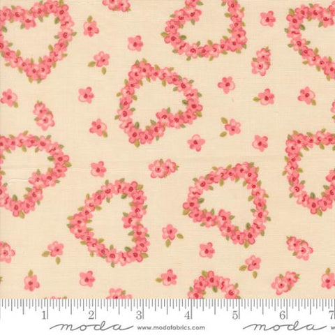 Moda Je Taime 20994 11 Lace Flower Heart By The Yard