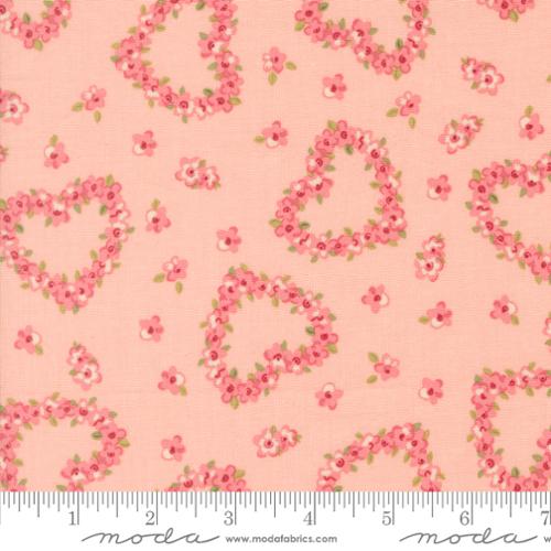 Moda Je Taime 20994 12 Blush Flower Heart By The Yard