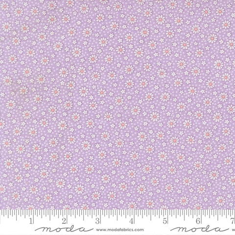 Moda 30's Playtime 2025 23379 12 Lilac Daisy Dots By The Yard