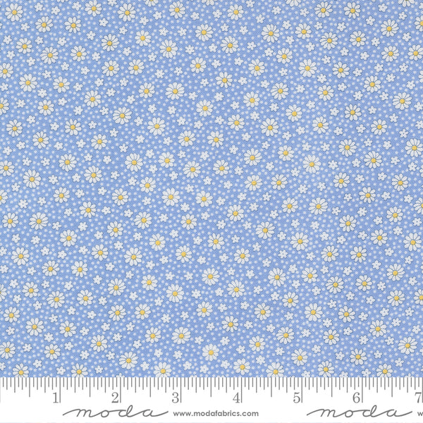 Moda 30's Playtime 2025 23379 17 Sky Daisy Dots By The Yard