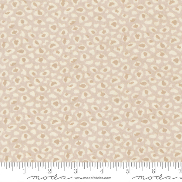 Moda Fieldrush 30785 11 Opal Wild Flower By The Yard