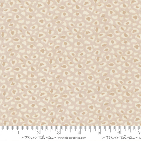 Moda Fieldrush 30785 11 Opal Wild Flower By The Yard