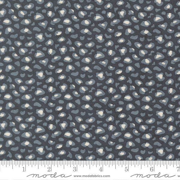 Moda Fieldrush 30785 18 Portobello Wild Flower By The Yard