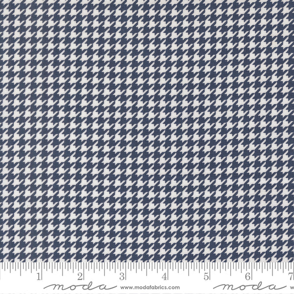 Moda Delightfully Yours 37702 19 Navy Houndstooth By The Yard