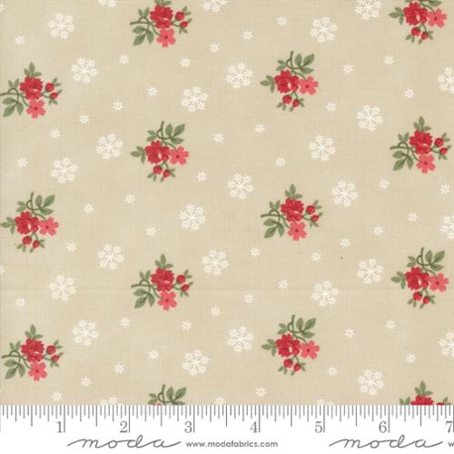 Moda - A Christmas Carol 44355 12 Parchment By The Yard