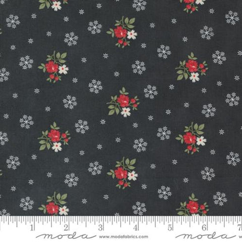 Moda - A Christmas Carol 44355 16 Ebony By The Yard