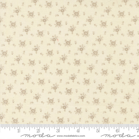Moda - 3 Sisters Ambiance 44416 22 Porcelain Silver Little Flower By The Yard