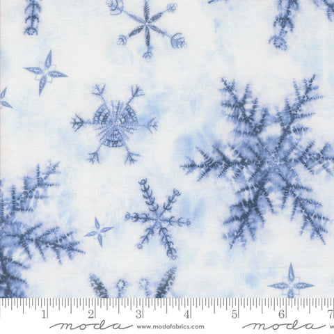 Moda Winter Chill 48100 14 Frost Snowflakes Shibori 1.625 YARDS