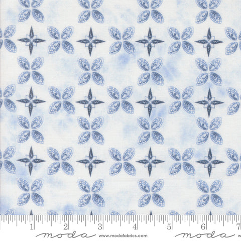 Moda Winter Chill 48106 14 Frost North Star Blender 3 YARDS