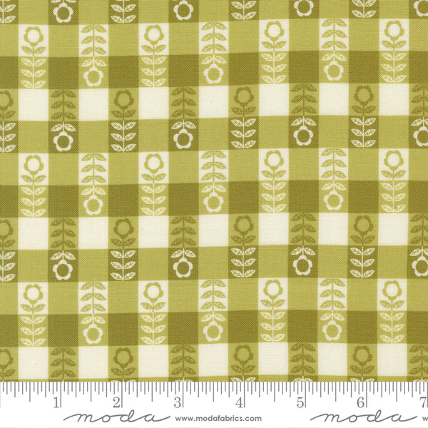 Moda Night Owl 48426 15 Leaf Flower Plaid By The Yard