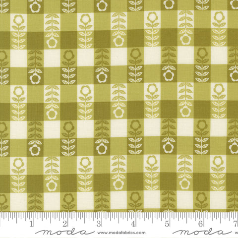 Moda Night Owl 48426 15 Leaf Flower Plaid By The Yard