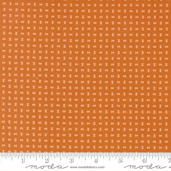 Moda Scenery 51277 22 Pumpkin Spools By The Yard