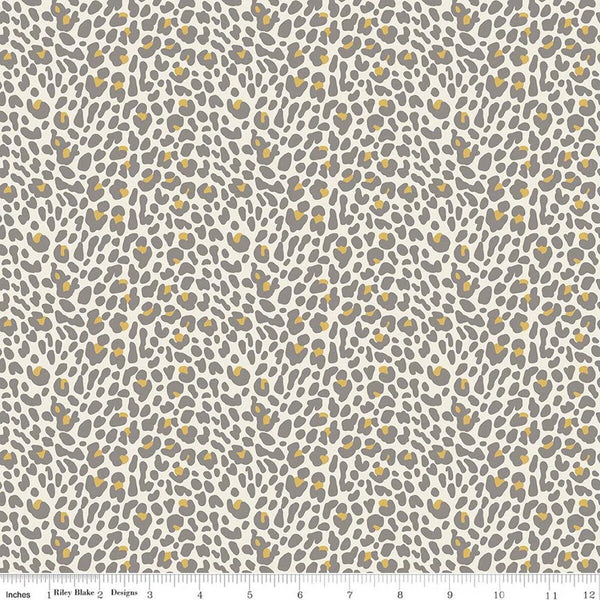 Riley Blake Leo & Savannah C17544 Cream Leopard By The Yard