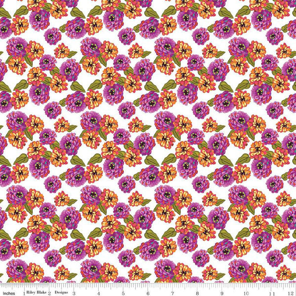 Riley Blake Zinnias CD16693 White Zinnias By The Yard