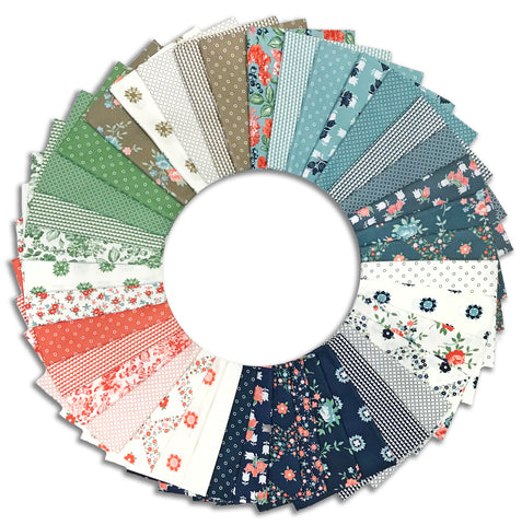 Moda - Pre-Cut 40 Piece Fat Quarter Bundle - Rosemary Cottage