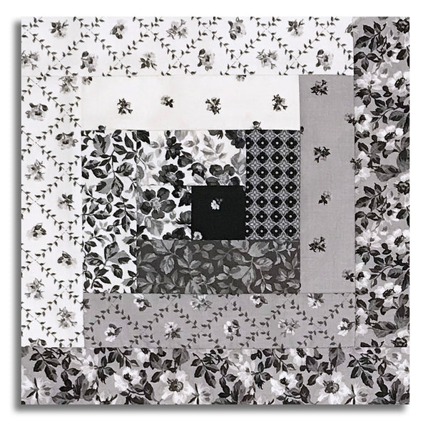 Riley Blake Pre-Cut 12-Block Log Cabin Quilt Kit - Ink & Ivory - Charcoal