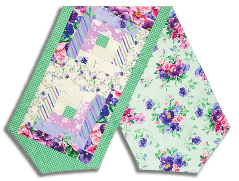 Wilmington Pre-Cut Log Cabin Table Runner Kit - Pansy Fields - Purple