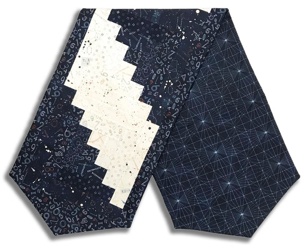 Matt's Moda Pre-cut Log Cabin Table Runner Kit - Data