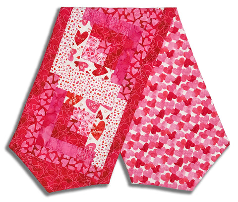 Northcott Pre-Cut Log Cabin Table Runner Kit - Forever Love