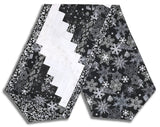 Hoffman Pre-Cut Log Cabin Table Runner Kit - Midnight Perch