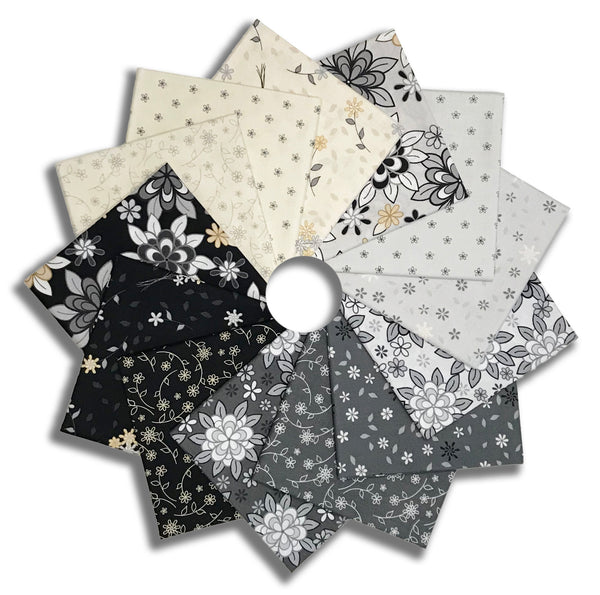 Matt's Wilmington Pre-Cut 13 Piece Fat Quarter Bundle - Cottage Reverie