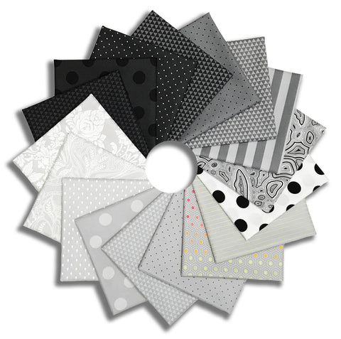 Matt's Pre-Cut 17 Piece Fat Quarter Bundle - Tula's True Colors - Whisper