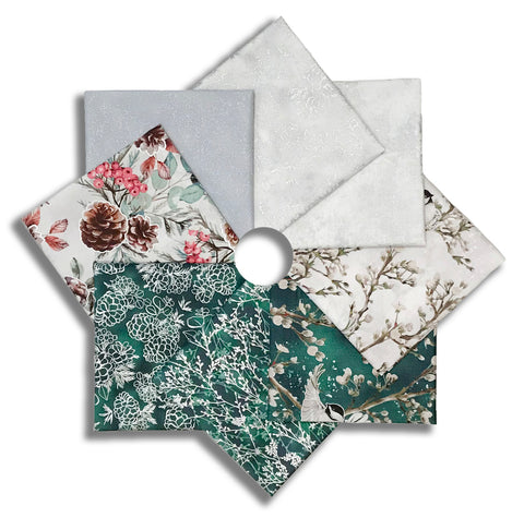 Matt's Hoffman Metallic Pre-Cut 8 Piece Fat Quarter Bundle - Cotton & Pine