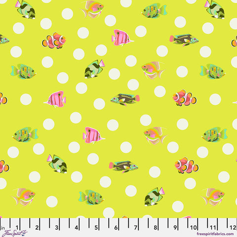 Free Spirit Floral Reef PWTP268 Seagrass School Crossing By The Yard