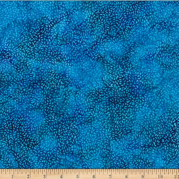 Hoffman Batik Fresh Meadow W2575 559 Riviera Ditsy Petals By The Yard