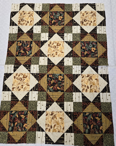 Matt's Patchwork Quilt Topper - Autumn 12-Block Kings Crown