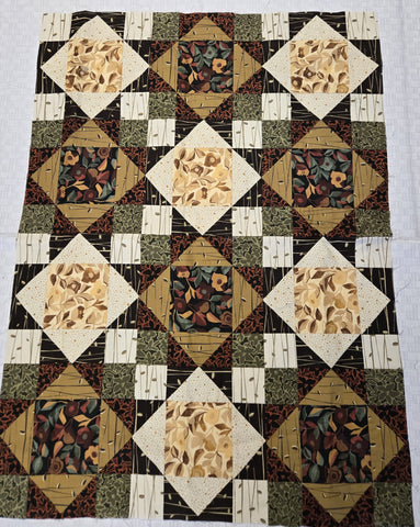 Matt's Patchwork Quilt Topper - Autumn 12-Block Kings Crown