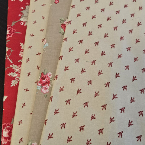 Matt's Mystery Bundles -  3.828 yards -Roses - Assorted Remnants